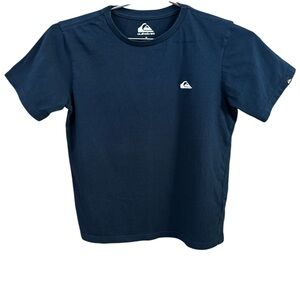 Quiksilver Navy Blue Boys T-Shirt     Size 12 . For boys & girls!
